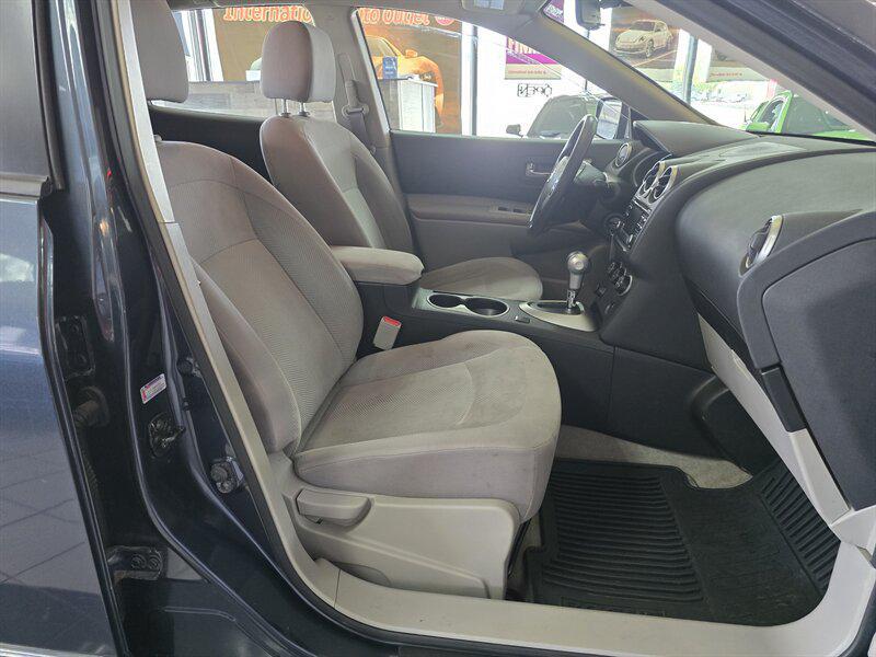 used 2015 Nissan Rogue Select car, priced at $6,495