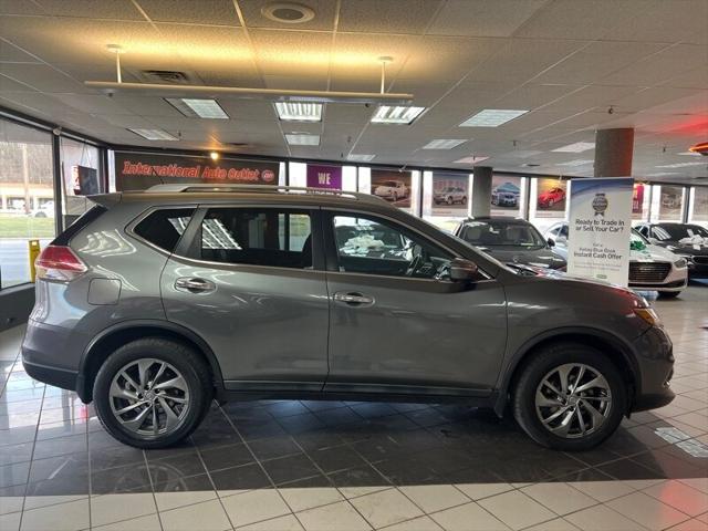 used 2015 Nissan Rogue car, priced at $10,995