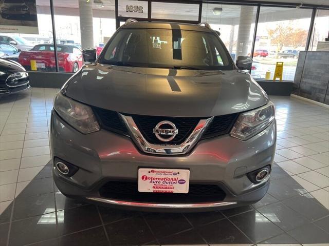 used 2015 Nissan Rogue car, priced at $10,995