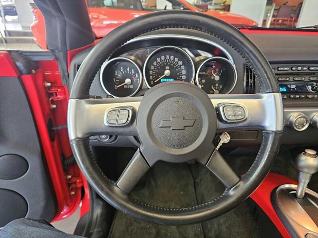 used 2004 Chevrolet SSR car, priced at $26,995