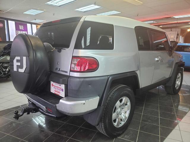 used 2007 Toyota FJ Cruiser car, priced at $14,995