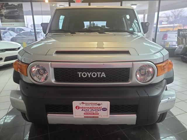 used 2007 Toyota FJ Cruiser car, priced at $14,995