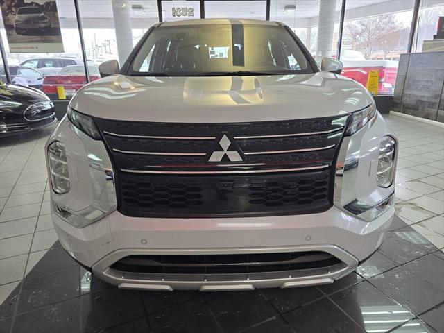 used 2024 Mitsubishi Outlander car, priced at $24,995