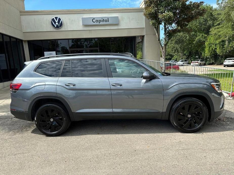 new 2024 Volkswagen Atlas car, priced at $46,576