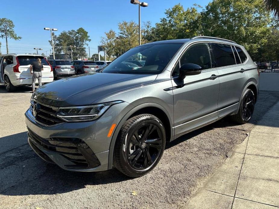 new 2024 Volkswagen Tiguan car, priced at $38,611