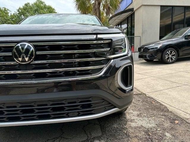 new 2024 Volkswagen Atlas car, priced at $40,041