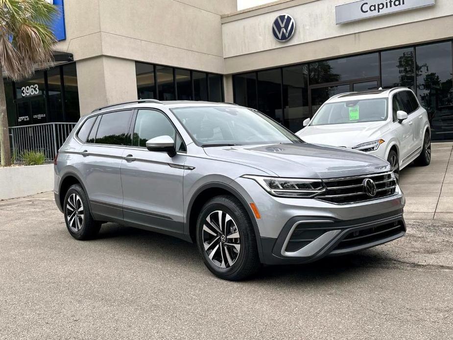 new 2024 Volkswagen Tiguan car, priced at $31,311