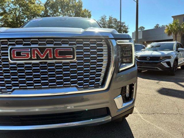 used 2022 GMC Yukon car, priced at $59,900