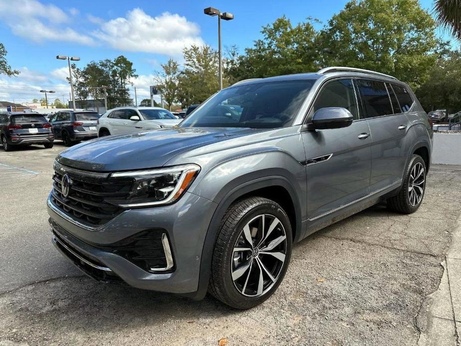 new 2025 Volkswagen Atlas car, priced at $56,431