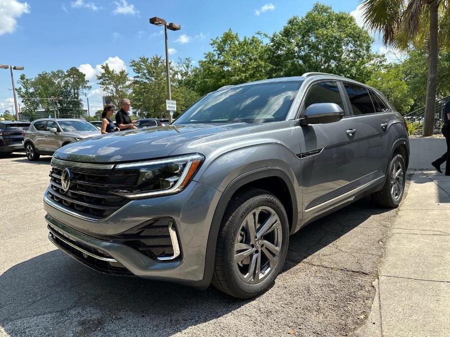 new 2024 Volkswagen Atlas Cross Sport car, priced at $52,523