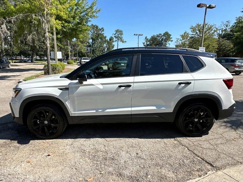 new 2024 Volkswagen Taos car, priced at $32,756