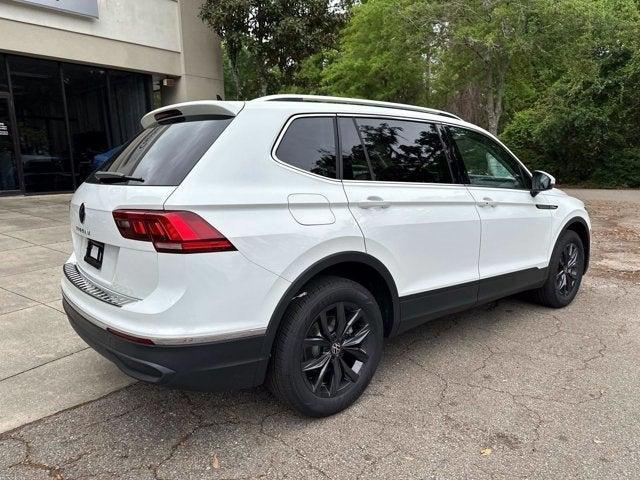 new 2024 Volkswagen Tiguan car, priced at $35,231