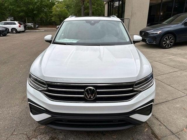 new 2024 Volkswagen Tiguan car, priced at $35,231