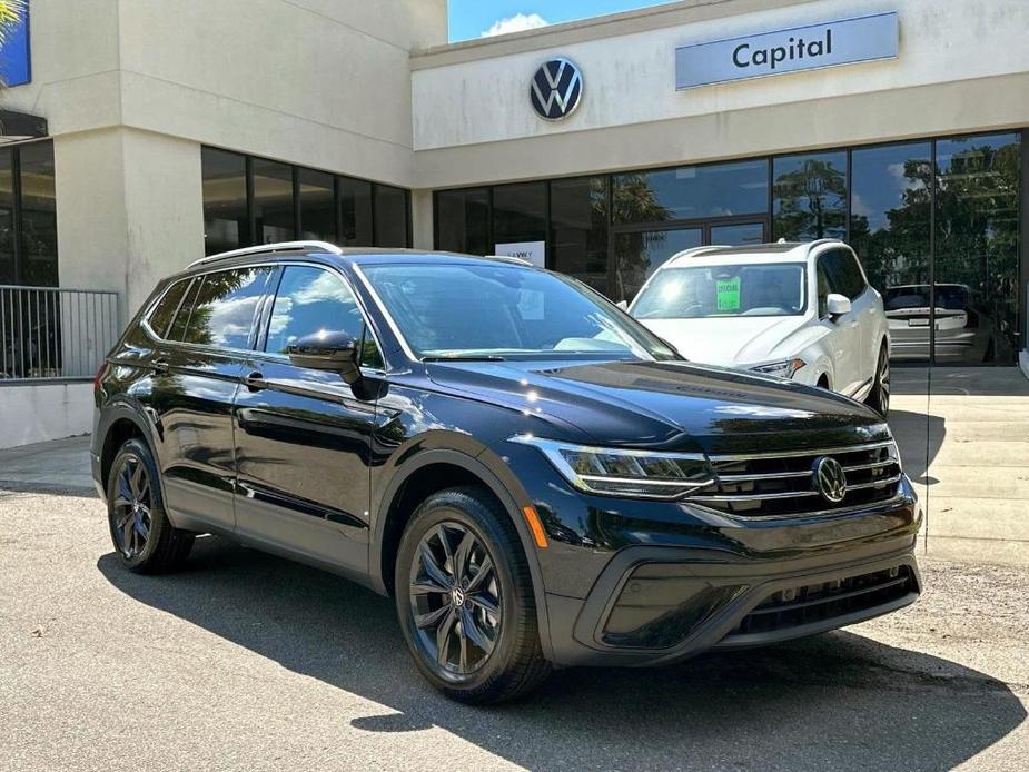 new 2024 Volkswagen Tiguan car, priced at $34,051