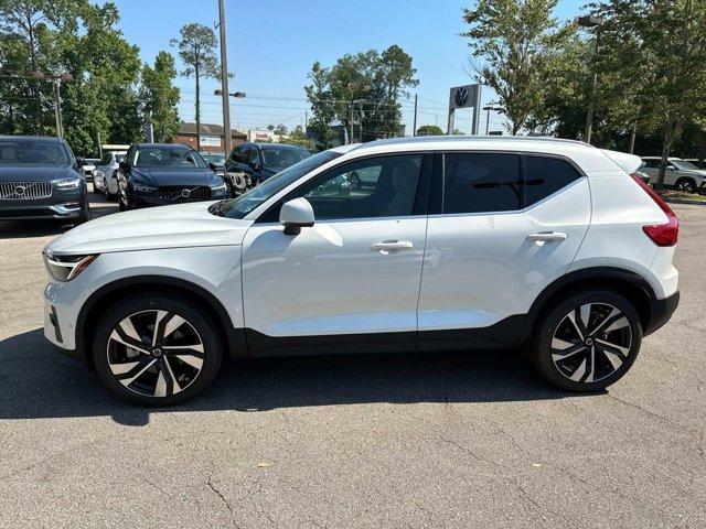 used 2023 Volvo XC40 car, priced at $51,265