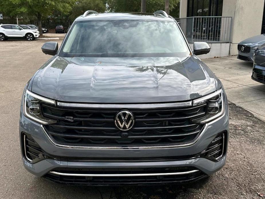 new 2025 Volkswagen Atlas car, priced at $56,361