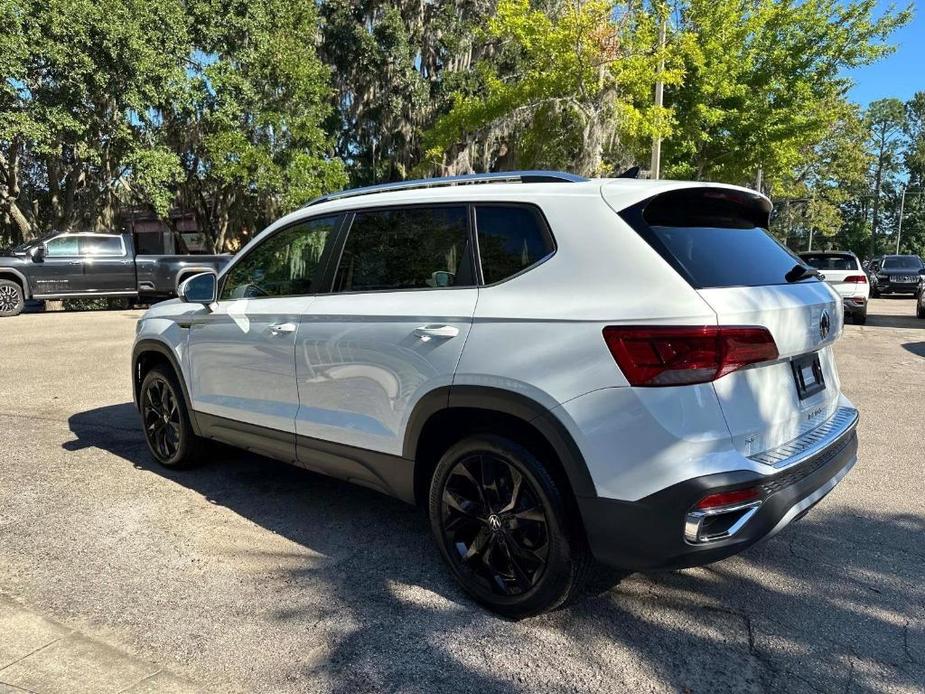 new 2024 Volkswagen Taos car, priced at $31,776