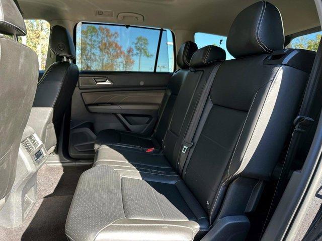 used 2021 Volkswagen Atlas car, priced at $21,900