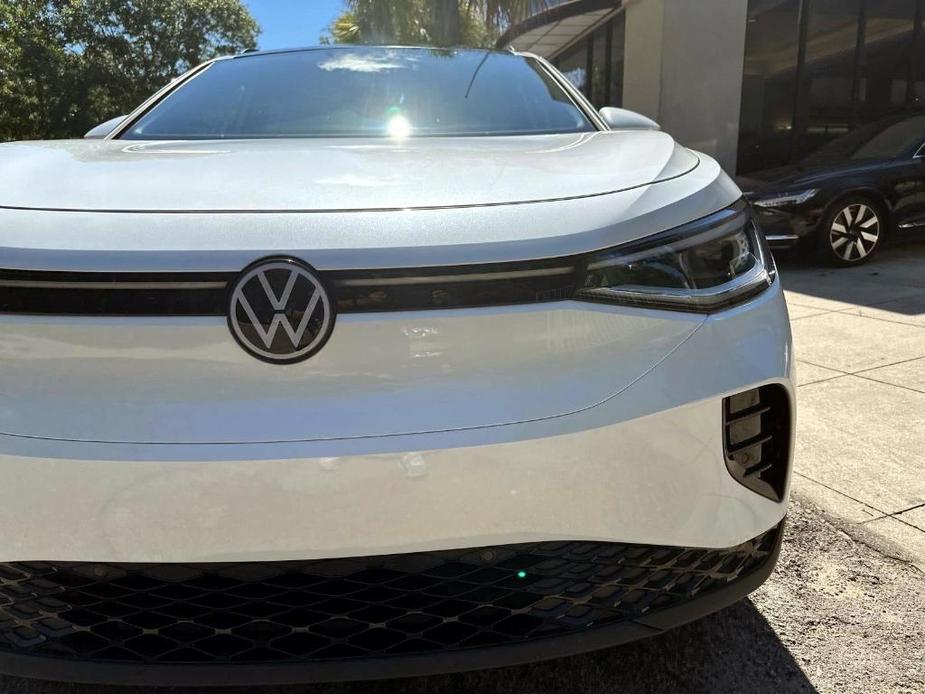 new 2024 Volkswagen ID.4 car, priced at $52,546