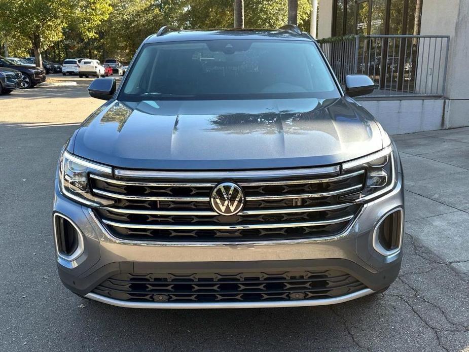 new 2025 Volkswagen Atlas car, priced at $46,631