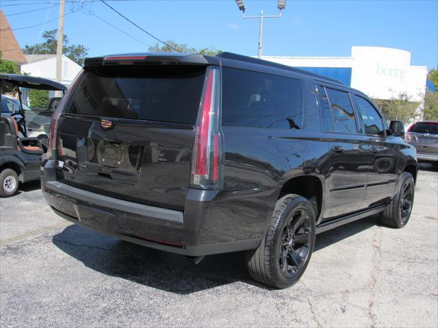 used 2019 Cadillac Escalade ESV car, priced at $33,386