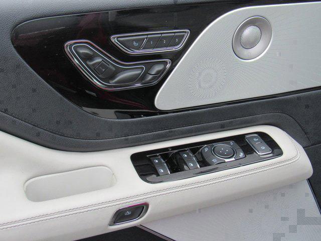 new 2025 Lincoln Aviator car, priced at $79,025