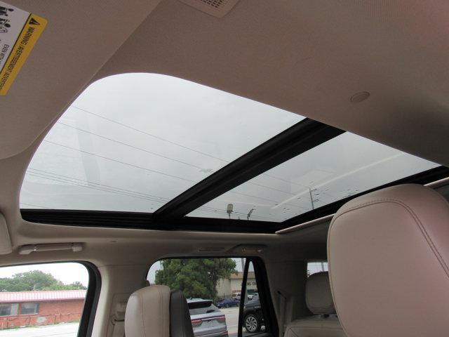 used 2022 Lincoln Navigator car, priced at $59,999