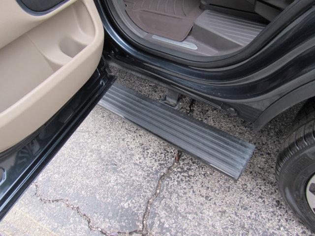 used 2022 Lincoln Navigator car, priced at $59,999