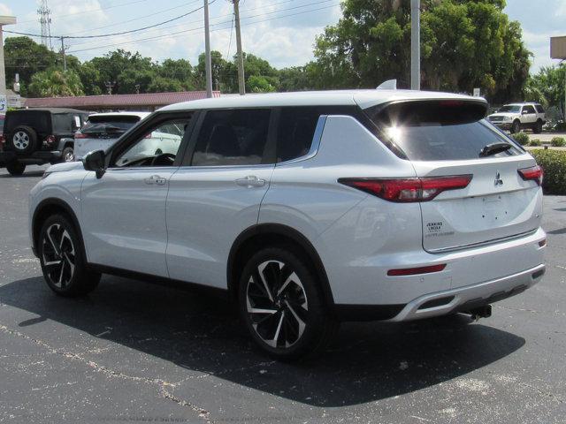 used 2022 Mitsubishi Outlander car, priced at $22,999