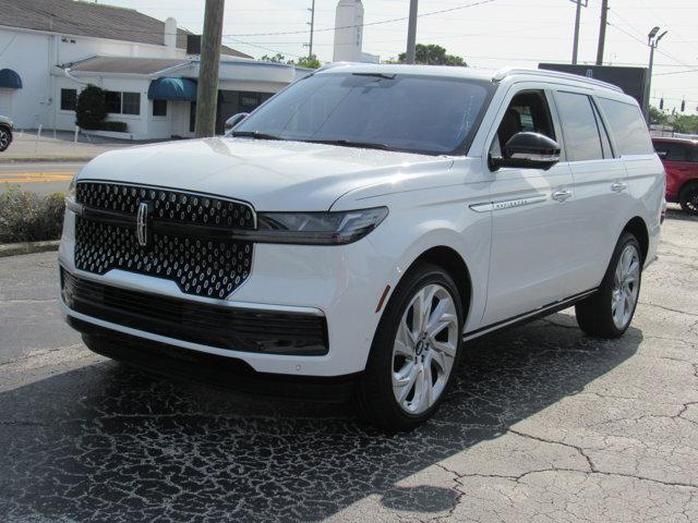 new 2025 Lincoln Navigator car, priced at $109,055