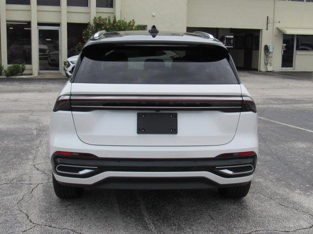 new 2025 Lincoln Nautilus car, priced at $68,910