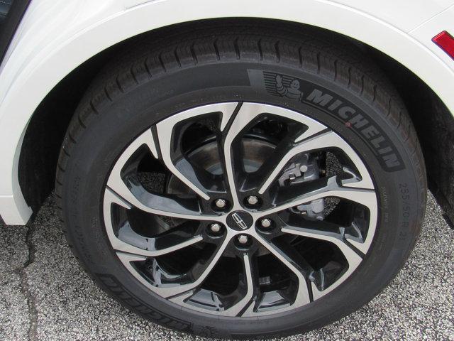new 2025 Lincoln Nautilus car, priced at $68,910