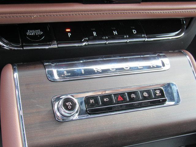 new 2025 Lincoln Aviator car, priced at $83,075