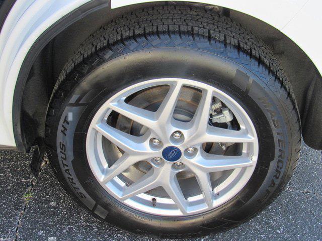 used 2022 Ford Edge car, priced at $19,999