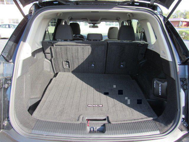used 2022 Nissan Rogue car, priced at $16,499