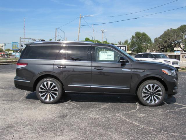 new 2024 Lincoln Navigator car, priced at $105,275