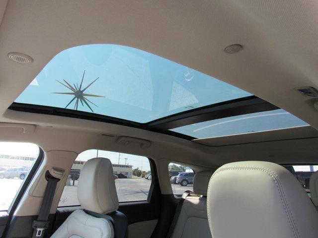 new 2025 Lincoln Corsair car, priced at $53,285