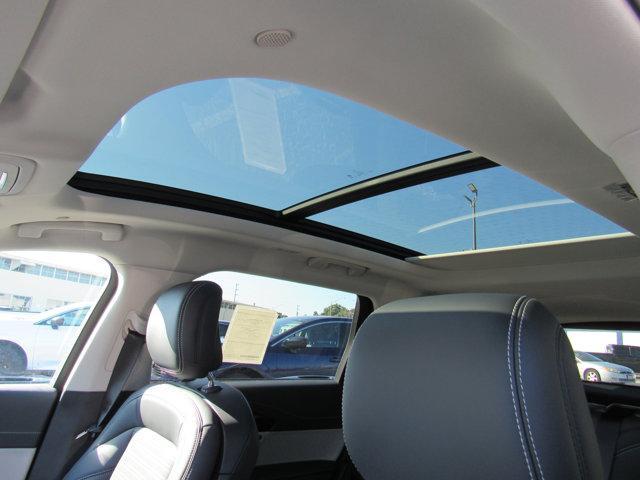 new 2025 Lincoln Nautilus car, priced at $65,025