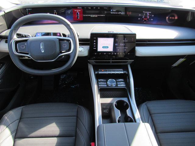 new 2025 Lincoln Nautilus car, priced at $65,025