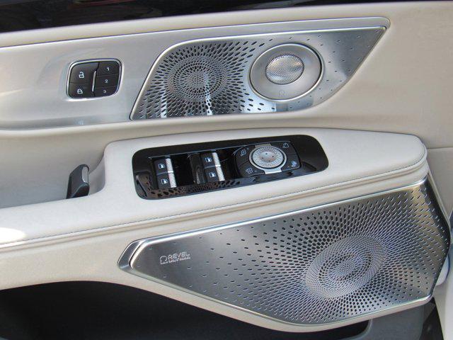new 2025 Lincoln Nautilus car, priced at $70,305