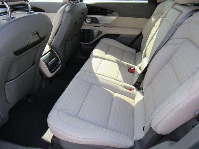 new 2025 Lincoln Nautilus car, priced at $70,305