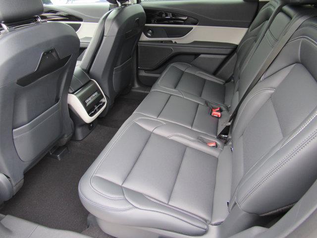 new 2025 Lincoln Nautilus car, priced at $59,270