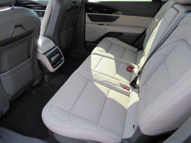 new 2025 Lincoln Nautilus car, priced at $55,485
