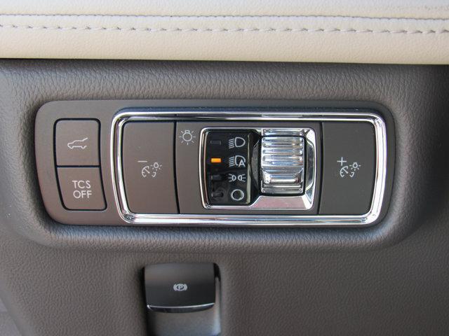 used 2022 Lincoln Nautilus car, priced at $34,799