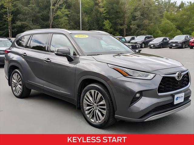 used 2020 Toyota Highlander car, priced at $26,597