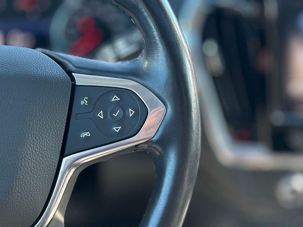 used 2021 Chevrolet Traverse car, priced at $25,604