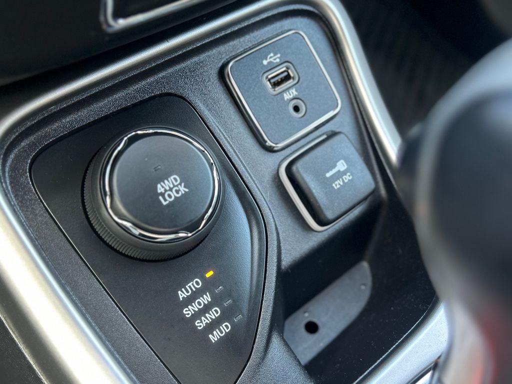 used 2018 Jeep Compass car, priced at $13,570