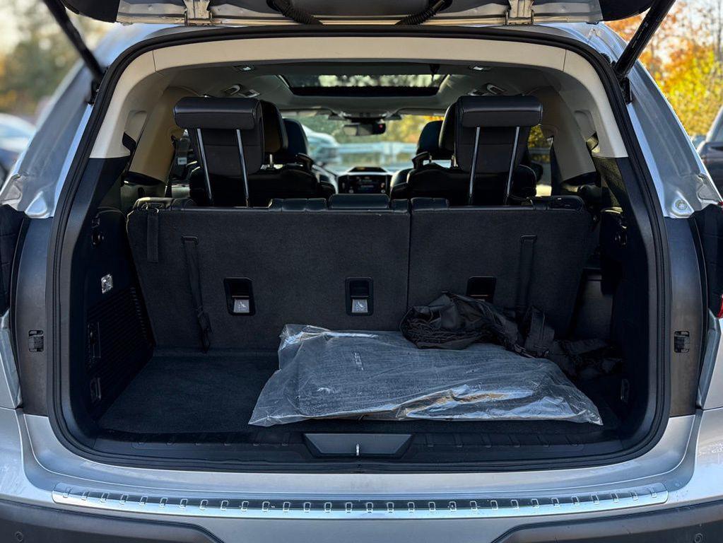 used 2024 Subaru Ascent car, priced at $31,106