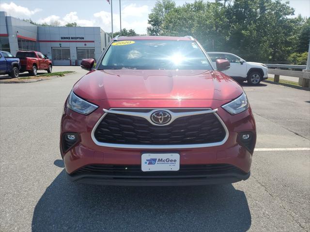 used 2020 Toyota Highlander car, priced at $29,402