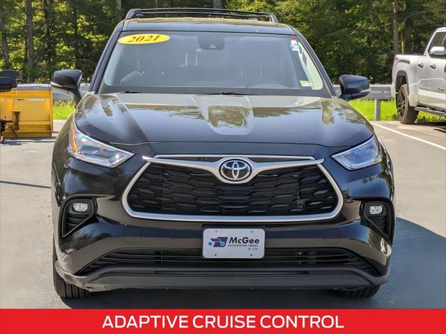 used 2021 Toyota Highlander car, priced at $26,835
